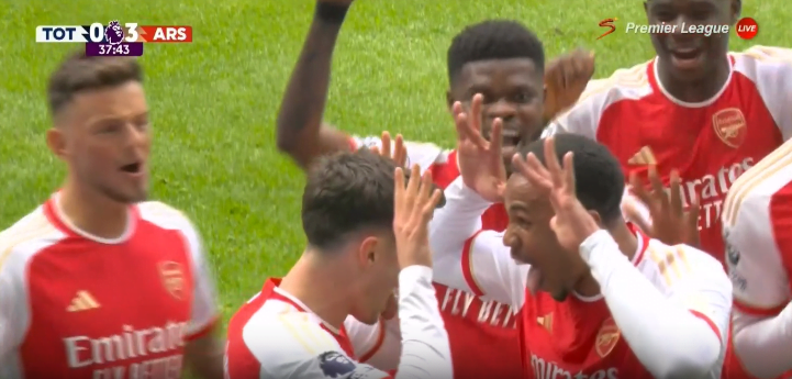 VIDEO/ Arsenali e shënon edhe golin e tretë kundër Tottenhamit në pjesën e parë