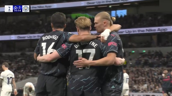 VIDEO/ Manchester City kalon në epërsi kundër Tottenhamit