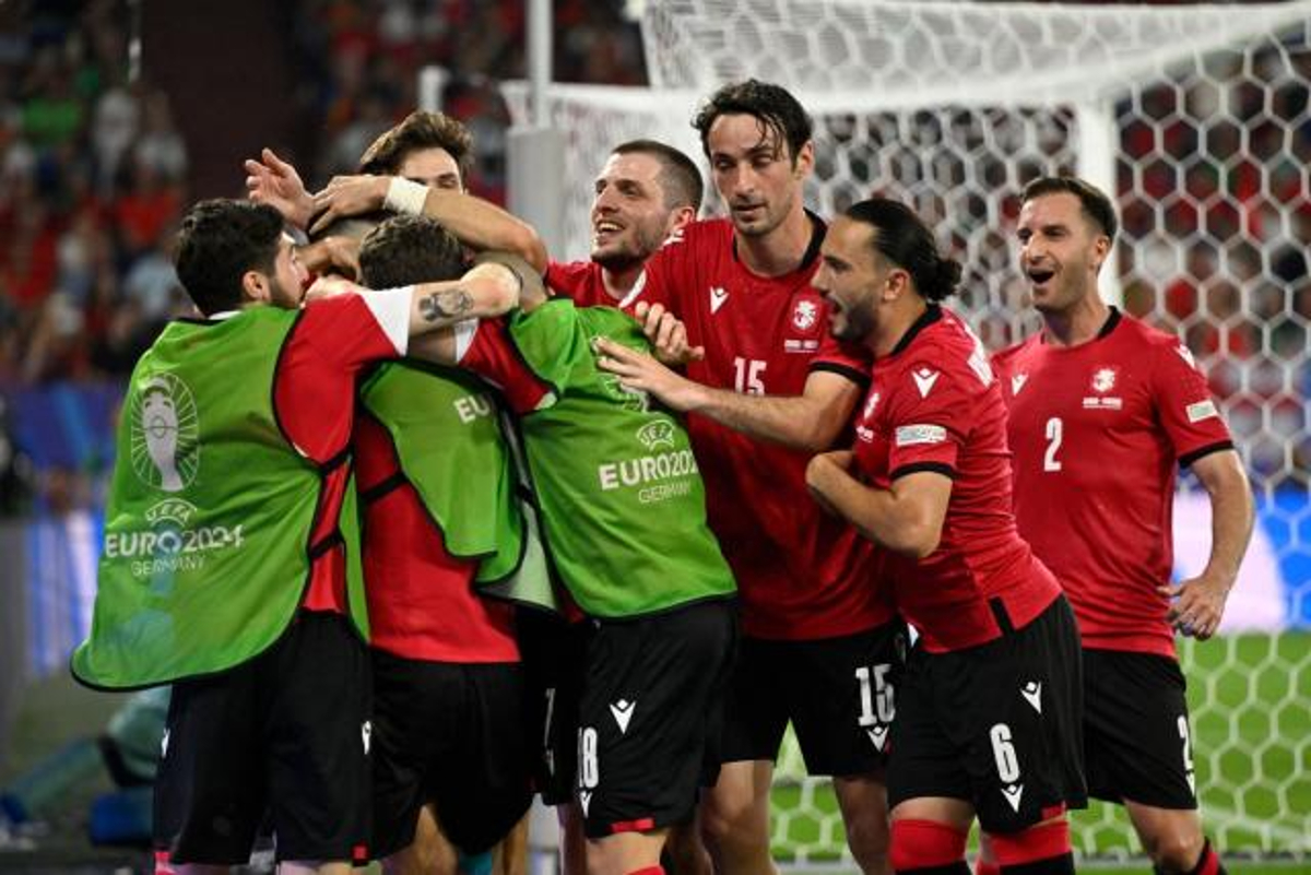 Read more about the article Georgian players receive $10m for beating Portugal