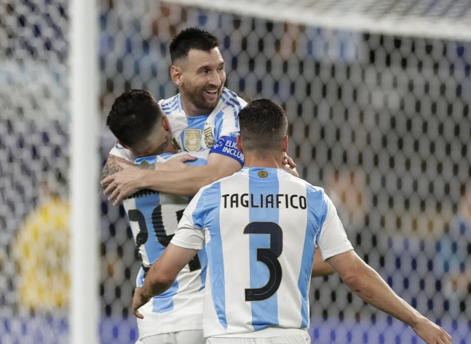 Read more about the article FULL TIME: Argentina 2 – 0 Canada